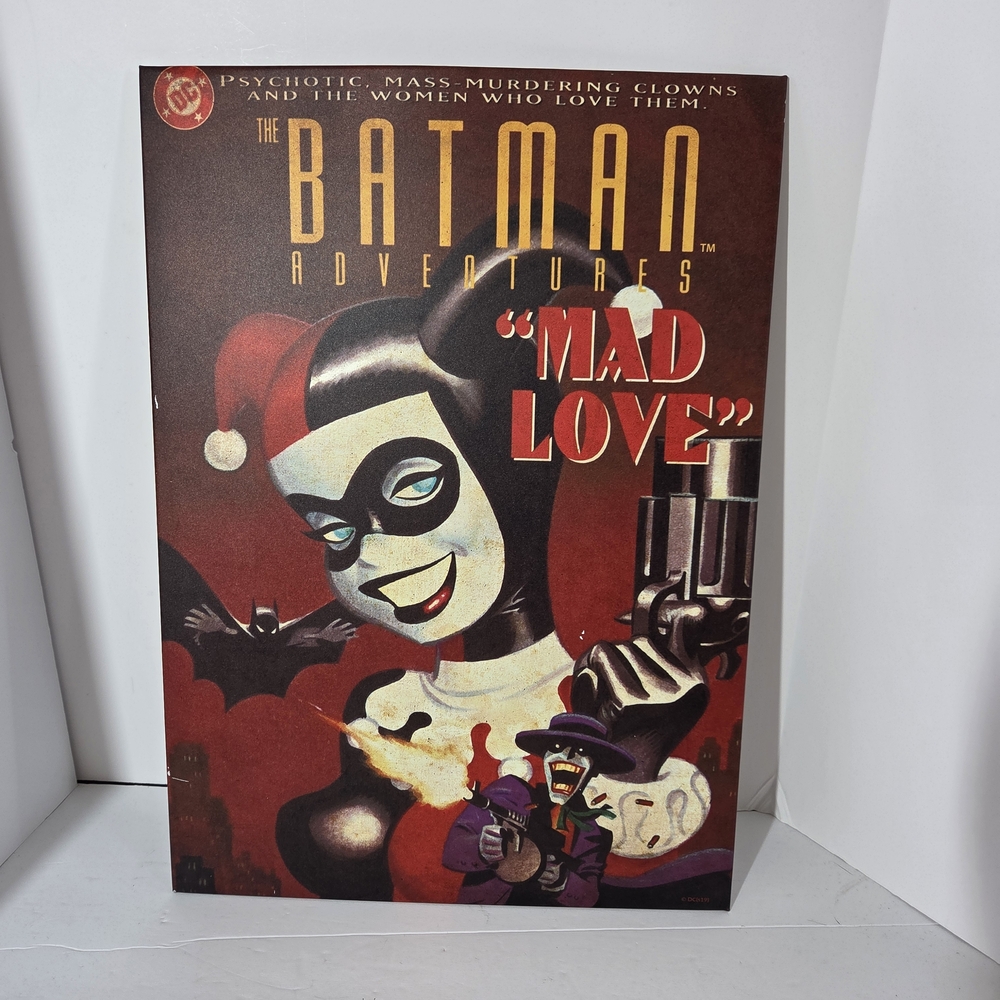 Displate Metal Poster Batman DC Comics Harley Quinn Mad Love 17.7 x 12.6